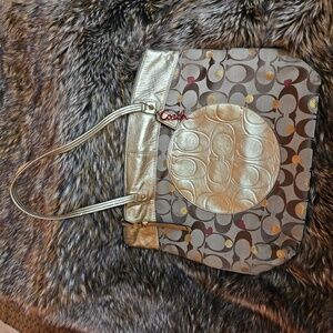 Coach zippered shoulder bag